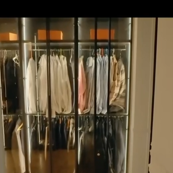 Ancienne propriété de Cyril Hanouna, captures d'écrans TBT9