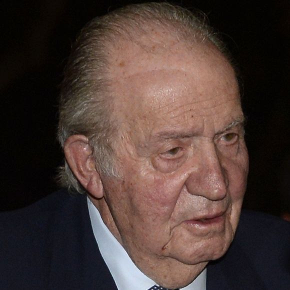 Un bel événement qu'il n'oubliera probablement jamais !

Le roi Juan Carlos d'Espagne à son arrivée aux obsèques de l'homme d'affaires mexicain Placido Arango à Madrid. (GTRES / BESTIMAGE).