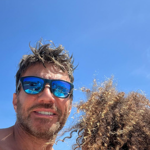 L'adolescente est atteinte de troubles autistiques
Samuel Le Bihan et sa fille Angia