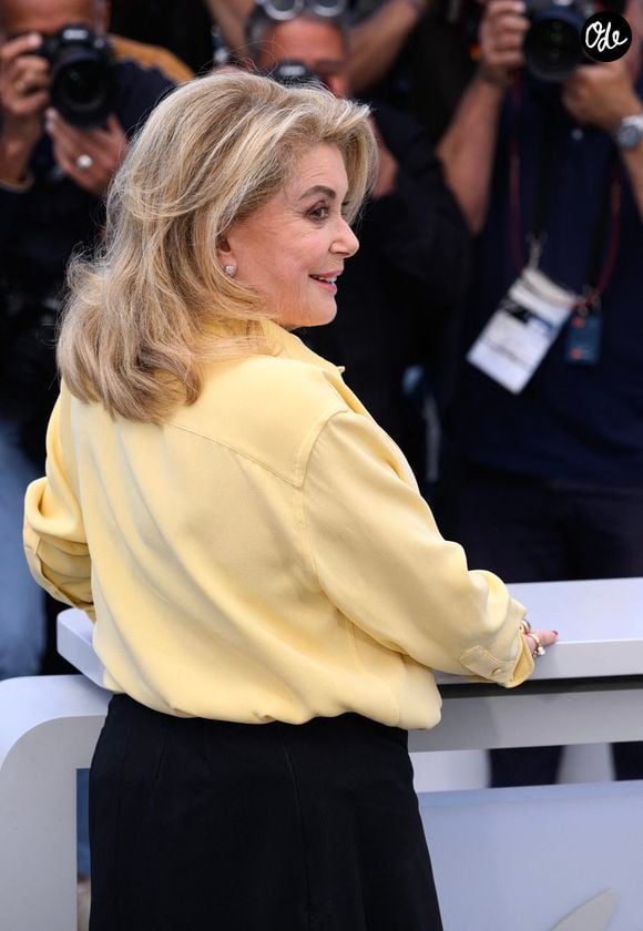 Catherine Deneuve lors de la séance photo Gentle Monster dans le cadre du 79e Festival de Cannes, au Palais des Festivals, le 16 mai 2026 à Cannes, en France. Crédit : Doug Peters/EMPICS