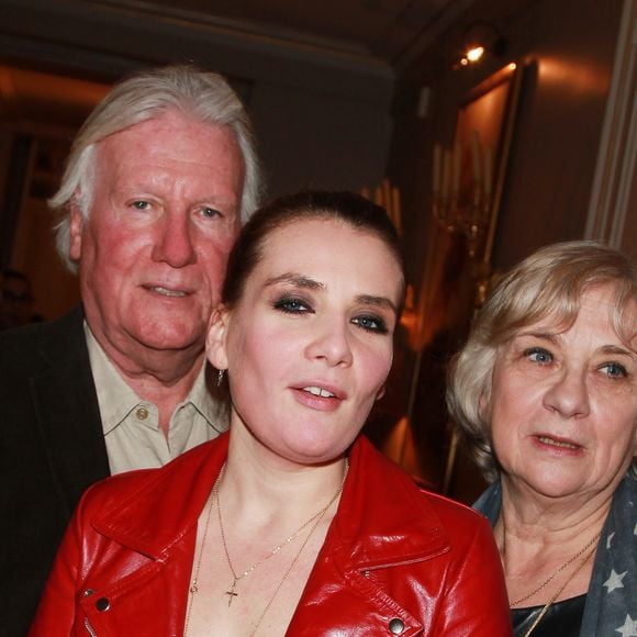 Archives - Marie-Amélie Seigner et ses parents Jean-Louis et Aline Seigner en 2012 à Paris (Agence / Bestimage).