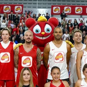 Le président du club salue un bourreau de travail qui modernise l'image de la franchise sans s'immiscer dans la tactique sportive.

Tony Parker et Matt Pokora s'affrontent lors d'un match de basket par équipes dans le cadre d'une animation Radio Scoop au Gymnase Mado Bonnet à Lyon le 26 octobre 2023.

© Bestimage