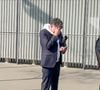 Stéphane Plaza en larmes à la sortie de son procès après avoir été reconnu coupable de "violences habituelles par concubin" et condamné à 12 mois de prison avec sursis, à Paris, France, le 18 février 2025. © Yehiel Chekroune/Bestimage