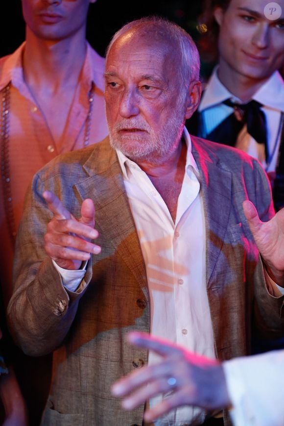 Exclusif - François Berléand - Tournage de l'émission "Panique au 31", scénarisée par A.Ducret et T.Villa, réalisée par G.Leforestier, diffusée le 30 décembre 2024 sur TF1.
© Christophe Clovis / Bestimage
