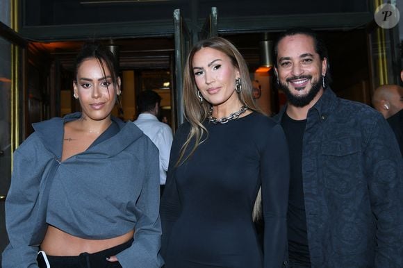 Amel Bent, Vitaa et Slimane arrivant au "Concerto pour la Paix" organisé par Omar Harfouch au Théâtre des Champs Élysées à Paris, France, le 18 Septembre 2024. 

© Rachid Bellak / Bestimage