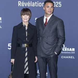 Marina Foïs et Théo Christine  - Photocall de la soirée "Cesar Révélations 2025" au Trianon à Paris le 20 janvier 2025.

© Olivier Borde / Bestimage