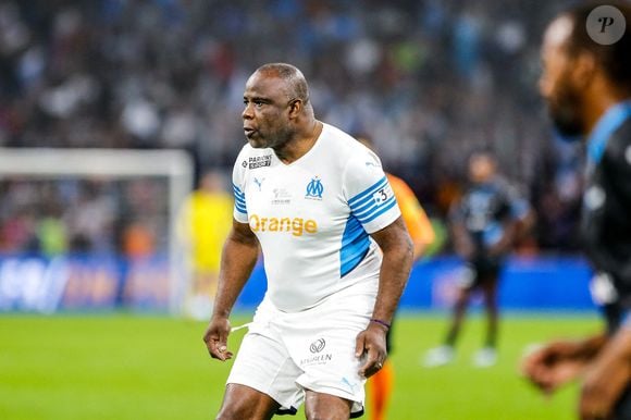 Basile BOLI des Légendes de Marseille lors du Match des Héros entre l'Equipe de Marseille et l'Equipe de l'UNICEF à l'Orange Vélodrome le 13 octobre 2021 à Marseille, France. Photo by Johnny Fidelin/Icon Sport/ABACAPRESS.COM