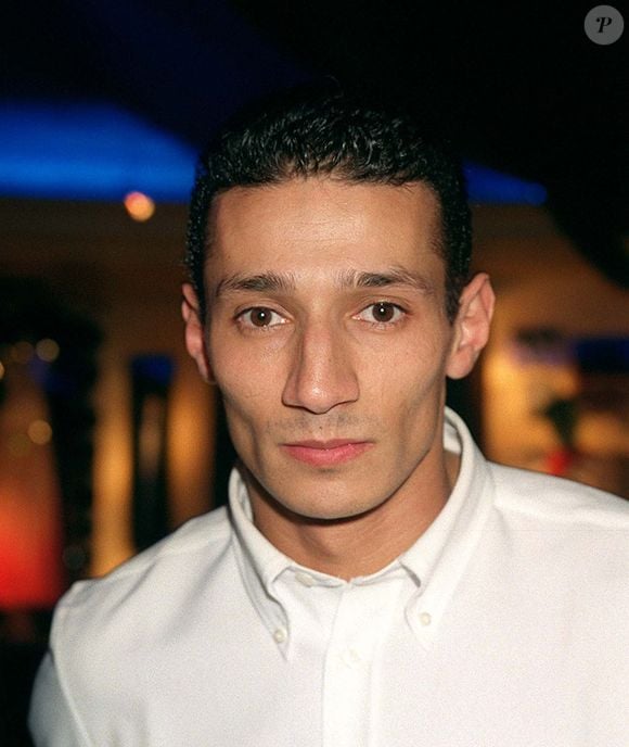 Abdel-Aziz Essayed, alias Aziz, a été l’un des candidats emblématiques de la première saison de Loft Story aux côtés de Loana. 

Aziz, du Loft Story, au Planet Hollywood, portrait de l’homme. COADIC GUIREC / BESTIMAGE