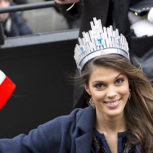 Miss Univers Iris Mittenaere, (originaire du Nord de la France) assiste à un défilé de félicitations donné dans les rues de Lille à Lille, France le 19 mars 2017. Photo by Bakounine/ABACAPRESS.COM