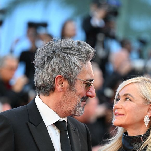 Emmanuelle Béart et son mari Frédéric Chaudier - Montée des marches du film "Garance" lors du 79ème Festival International du Film de Cannes, le 17 mai 2026.
© Rachid Bellak/Bestimage