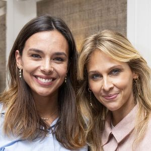 Et pourtant, selon Marine Lorphelin cela pourrait bien être à la portée de tous.tes. 

Marine Lorphelin et Ophélie Meunier - Conférence de presse  pour la course des 10km d’UNICEF à Paris, le 6 novembre 2024. Parrainée par M.Lorphelin, cette course vise à collecter des fonds pour les programmes de nutrition infantile de l’UNICEF, le 2 mars 2025 au coeur du bois de Boulogne. 
© Pierre Perusseau / Bestimage