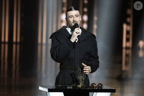 Pierre Garnier reçoit le prix de la révélation masculine lors de la 40ème édition des Victoires de la Musique à La Seine Musicale le 14 février 2025 à Boulogne-Billancourt, France. Photo par David NIVIERE/ABACAPRESS.COM