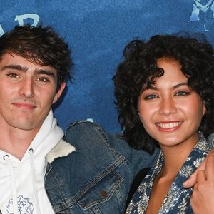 Vaimalama Chaves (Miss France 2019) et son compagnon Nicolas Fleury à la première du film "Avatar: La Voie de l'Eau" au cinéma Le Grand Rex à Paris, le 13 décembre 2022.
© Guirec Coadic/Bestimage