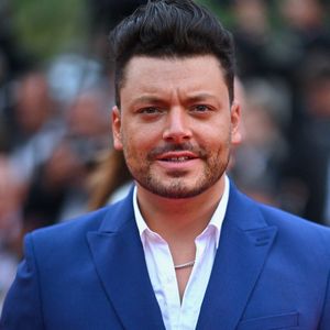 Kev Adams participe à la cérémonie d'ouverture et au tapis rouge de la projection du film "Le Deuxième Acte" lors du 77e Festival de Cannes, au Palais des Festivals, le 14 mai 2024 à Cannes, en France. Photo de Franck Castel/Abaca