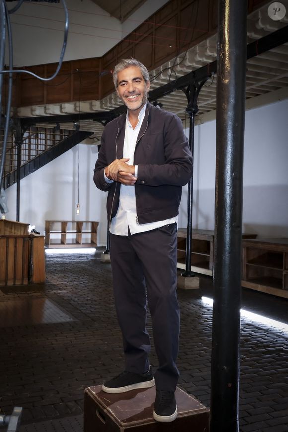Exclusif - Ary Abittan pendant l’enregistrement d’Animaux Stars, présenté par B.Montiel et diffusé le 4 octobre 2025 sur Animaux TV, à Paris, France le 3 juillet 2025. © Jack Tribeca/Bestimage