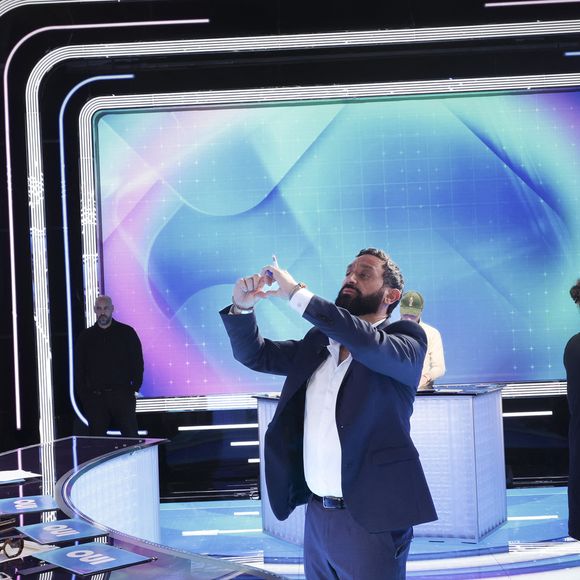 Exclusif - Cyril Hanouna, sur le plateau de l’émission « TPMP » (Touche pas à mon poste) présentée par C.Hanouna et diffusée en direct sur C8, Paris, France, le 13 février 2025. © Jack Tribeca / Bestimage
