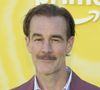 Atteint d’un cancer colorectal de stade 3, James Van Der Beek n’a pas pu assister en personne à la réunion de "Dawson’s Creek".

James Van Der Beek à la première de la série "Overcompensating" à Los Angeles © Billy Bennight/ZUMA Press Wire