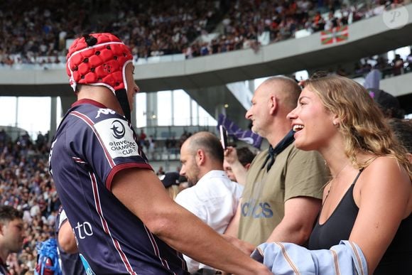 D’après Paris Match, le sportif a acheté une maison à Bègles dans laquelle ils vont habiter

Louis Bielle-Biarrey et sa compagne Chiara - Demi-finale Union de rugby investec Champions Cup entre l'Union Bordeaux-Bègles et le Stade Toulousain  (35-18) à Bordeaux, France, le 4 mai 2025. © Nicoles Luttiau/Bestimage
