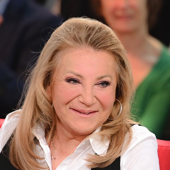 Exclusif - Sheila - Enregistrement de l'émission Vivement dimanche au studio Rive Gauche, le 21 mars 2025, présentée par M.Drucker et diffusée sur France 3 le 30 mars 2025. 
© Guillaume Gaffiot / Bestimage