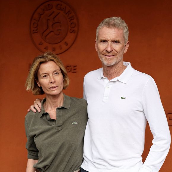 Denis Brogniart et sa femme Hortense - Les célébrités au village lors des Internationaux de France de tennis de Roland Garros 2024 à Paris (20 mai - 9 juin 2024), le 31 mai 2024. 
© Jacovides / Moreau / Bestimage