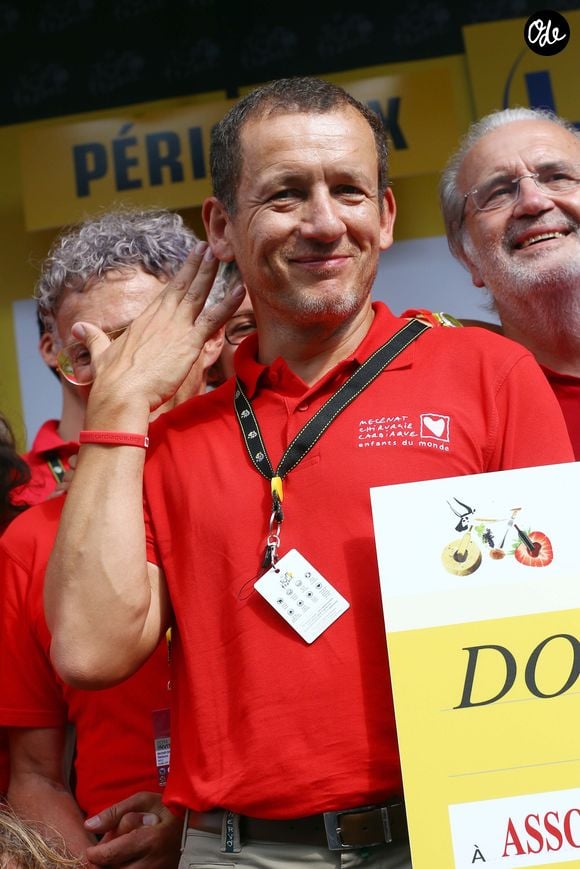 Exclusif -  Dany Boon - Dany Boon sur le podium de la 20ème étape du Tour de France lors de l'Etape du Coeur pour le compte de Mécénat Chirurgie Cardiaque à Périgueux le 26 juillet 2014. Bordenave - Sarkissian / Bestimage