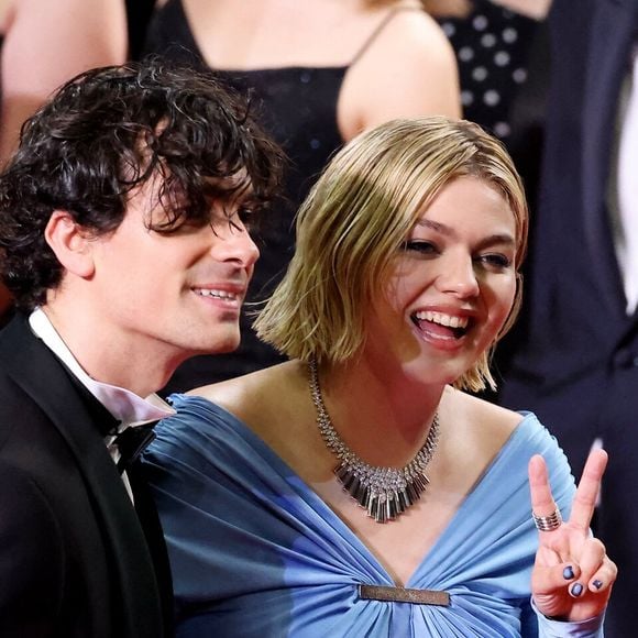 Deux ans après leur rencontre, naît leur premier enfant, Esmée, aujourd'hui âgée de cinq ans.

Florian Rossi et sa compagne Louane Emera lors de la montée des marches du film "The Idol" lors du 76ème Festival International du Film de Cannes, au Palais des Festivals à Cannes, le 22 mai 2023.

© Jacovides-Moreau / Bestimage
