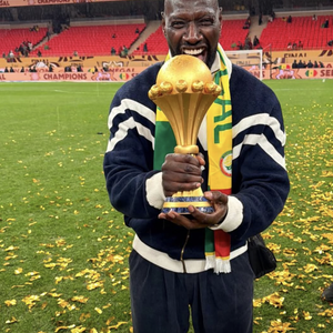Omar Sy assiste au sacre du Sénégal à la finale de la CAN