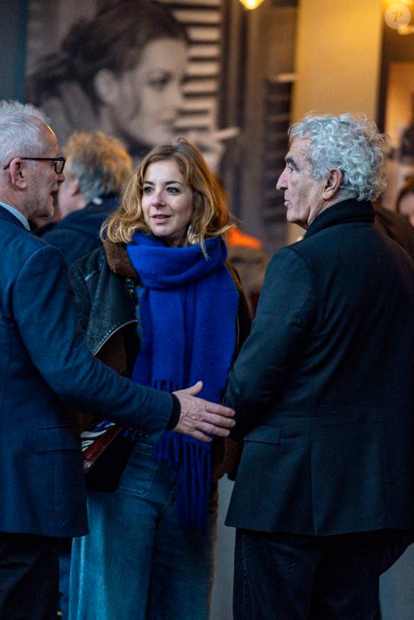 Le couple a officialisé son union le 19 avril 2026 dans un cadre romantique, entouré de proches triés sur le volet. 

Raymond Domenech s'est marié avec la journaliste Caroline Pastorelli ce week-end au Lac de Côme en Italie - Mariage - Raymond Domenech va se marier - Thierry Frémaux, Raymond Domenech et sa compagne lors du Festival Sport, Littérature et Cinéma à l'Institut Lumière à Lyon le 31/01/2026. © Sandrine Thesillat / PsnewZ / Bestimage