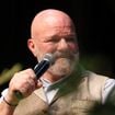 "Vous dégagez tout de suite" : Philippe Etchebest obligé d'intervenir dans son restaurant face au comportement déplacé de trois clients