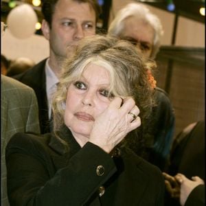 Brigitte Bardot à Levallois-Perret en 2004.