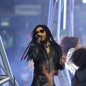 L'équipe de Gérard Drouot Productions a de nouveau pris la parole avec regret ce jeudi 13 août 2026 pour annoncer que le grand show prévu le soir-même à l'Arkéa Arena de Bordeaux est purement et simplement annulé. 

Concert de Lenny Kravitz lors de la finale de la ligue des Champions au stade Wembley à Londres : Dortmund - Real Madrid : les Espagnols arrachent une 15e Ligue des champions le 1er juin 2024.

© John Patrick Fletcher/Action Plus Sports via ZUMA Press Wire / Bestimage