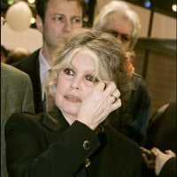 Brigitte Bardot : Sa petite soeur Mijanou qui lui ressemble tant et qu'elle ne voyait plus a refait sa vie à l'étranger