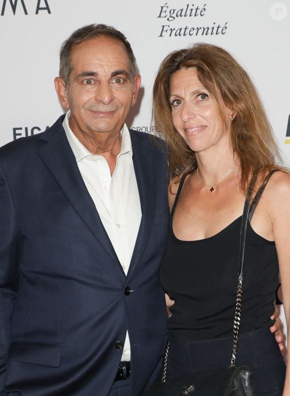 surveillé de près par son amoureuse  Vanessa Friedland

Laurent Fontaine avec sa compagne Vanessa Friedland lors du gala Action Enfance le 10 juin 2025. © Coadic Guirec/Bestimage