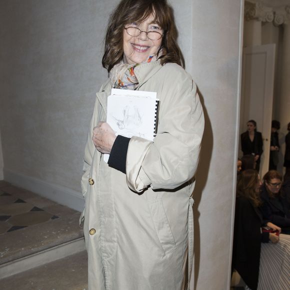 Jane Birkin lors du défilé de mode "Saint Laurent", Collection prêt-à-porter Automne / Hiver 2016-2017 à Paris, le 7 mars 2016. © Olivier Borde