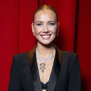 Amandine Petit (Miss France 2021) - Cérémonie TikTok Awards France au Lido à Paris le 8 décembre 2025. © Pierre Perusseau/Bestimage