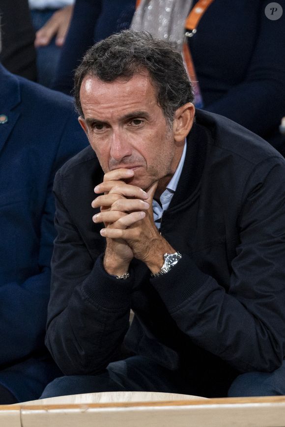 Alexandre Bompard dans les tribunes lors des Internationaux de France de Tennis de Roland Garros 2025. Paris, le 29 mai 2025.
© Jacovides/Moreau/Bestimage