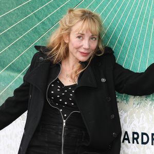 Ce mardi soir, la comédienne Julie Depardieu est de retour sur France 3 dans un épisode de la série policière Alexandra Ehle.

Julie Depardieu, membre du jury lors de la soirée d'ouverture de la 35ème édition du Festival du Film Britannique et Irlandais de Dinard.
 © Mickael Chavet/ZUMA Press Wire/Bestimage