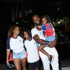Exclusif - Prix Spécial - No Web - Teddy Riner avec sa femme Luthna et ses enfants Eden et Ysis - Teddy Riner fête son titre de champion Olympique de judo en équipe mixte au restaurant "Podium" du groupe (Les bistrots Pas Parisiens) à Paris le 3 aout 2024. © Rachid Bellak/Bestimage