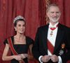 Le roi Felipe VI et son épouse étaient très élégants.

Le roi Felipe VI et la reine Letizia d'Espagne, accueillent Frank-Walter Steinmeier (Président fédéral de l'Allemagne) et sa femme Elke Budenbender pour un dîner de gala en leur honneur au palais royal à Madrid. Photo par LALO YASKY / BESTIMAGE