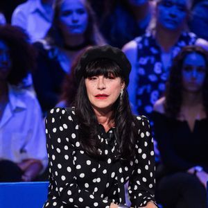 C'est un terrible drame qui a récemment frappé Lio et sa famille. 

Exclusif - Lio - Enregistrement de l'émission "La boite à secrets", présentée par F.Bollaert, sur France 3 en prime time.
© Tiziano Da Silva / Bestimage