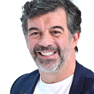 Cette rencontre virtuelle, baptisée "visio boost", sera organisée tous les deux mois.

Exclusif - Stephane Plaza - Enregistrement de l'émission "Vivement Dimanche", présentée par M.Drucker et diffusée le 13 mars sur France 2 © Guillaume Gaffiot / Bestimage