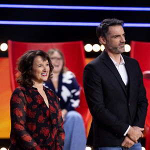 Exclusif - Anne Roumanoff, Gil Alma lors de l'enregistrement de l'émission "Qui Ment?" présentée par B.Guillon et diffusée le 23 juillet 2026 sur France 2, à Saint-Denis, Seine Daint-Denis, France, le 24 novembre 2025. © Jeremy Melloul/Bestimage