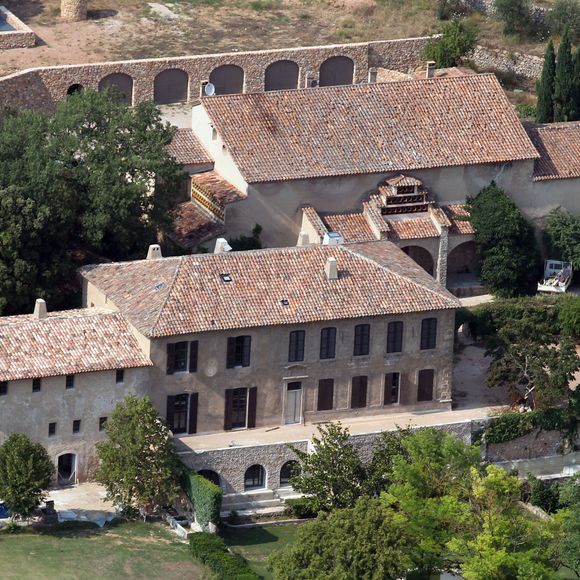 Vue aérienne du château de Miraval, propriété de Brad Pitt et Angelina Jolie à Correns, France, le 10 août 2012. Photo by ABACAPRESS.COM
