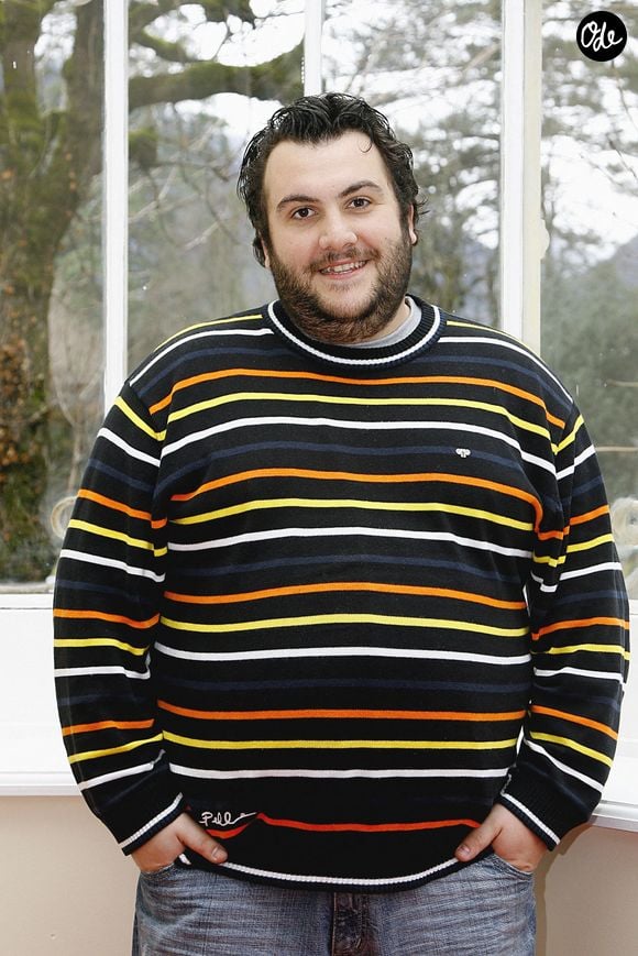 Révélé dans "Mon incroyable fiancé", Laurent Ournac avait alors une corpulence qui avait marqué les téléspectateurs.

Laurent Ournac pose lors du 9e Festival international du film de télévision de Luchon, à Luchon, dans les Pyrénées françaises, le 8 février 2007. Photo : Patrick Bernard/ABACAPRESS.COM