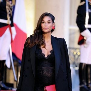 Tatiana Silva (enceinte, ancienne miss Belgique) arrivant au dîner d'état au palais de l'Elysée à Paris en l'honneur de la visite du roi et de la reine de Belgique en France le 14 octobre 2024. © Dominique Jacovides / Bestimage