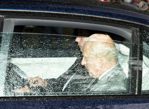 Le roi Charles arrive à Clarence House, à Londres, Royaume-Uni, le 10 septembre 2025. Buckingham Palace a confirmé que le roi avait pris un thé privé avec son fils, le duc de Sussex, lors d'une visite de la résidence royale qui a duré environ 50 minutes. © The Sun/News Licensing/ABACA