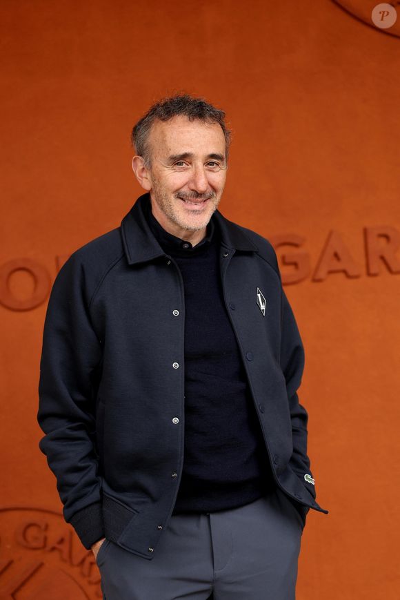 Elie Semoun au village lors des Internationaux de France de Tennis de Roland Garros 2026. Paris, le 3 juin 2026.
© Jacovides-Moreau / Bestimage