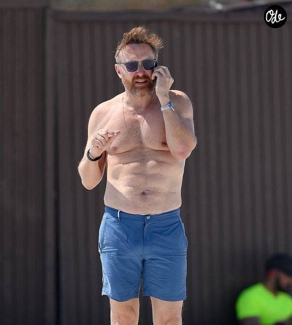 David Guetta à la plage. Miami Beach, le 26 février 2024.
