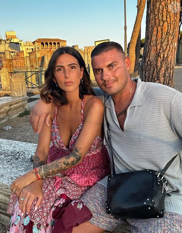 Tiffanie et Olivier Esposito (Familles nombreuses, la vie en XXL) sont séparés depuis plusieurs mois

Instagram du couple, Tiffanie et Olivier Esposito en vacances ("Familles Nombreuses").