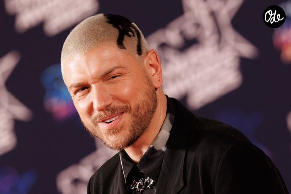 Quentin Mosimann assiste à la 27e cérémonie des NRJ MUSIC AWARDS au Palais des Festivals, le 31 octobre 2025 à Cannes, en France. Photo : Anne Barson/ABACAPRESS.COM